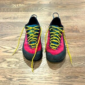 La Sportiva TX4 Approach Shoe